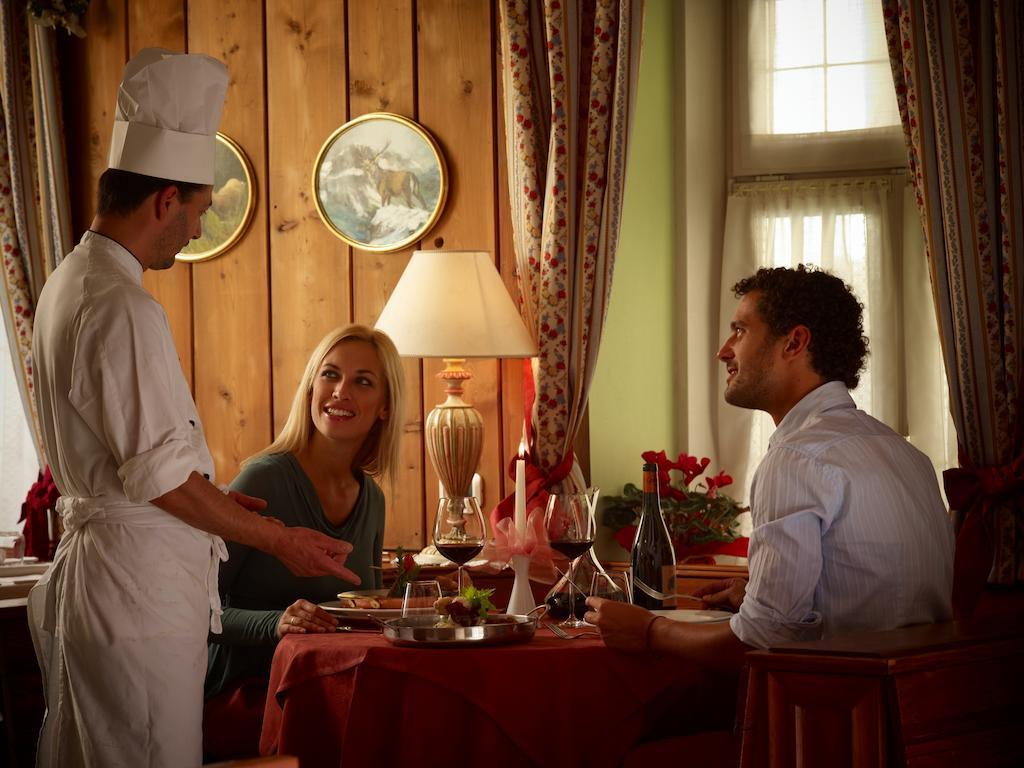 Hotel Dolomiti 모에나 외부 사진