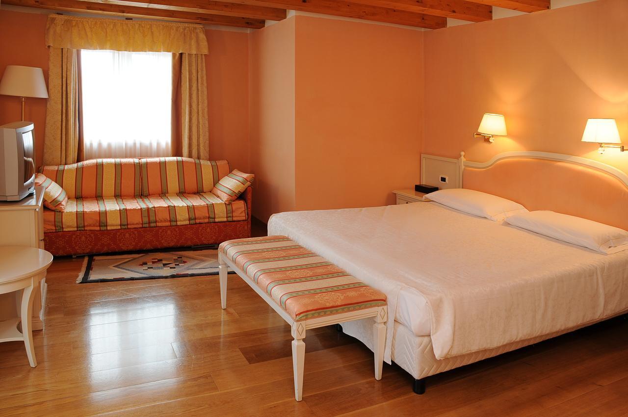 Hotel Dolomiti 모에나 외부 사진