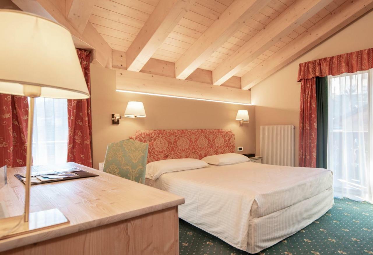 Hotel Dolomiti 모에나 외부 사진
